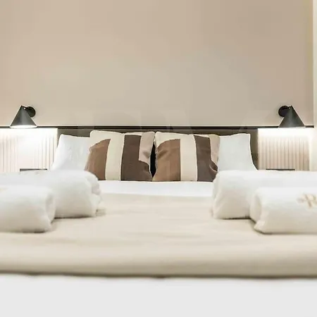 Elegant In Historic Center By Rems Apartment *