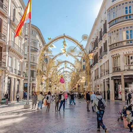 Elegant In Historic Center By Rems 말라가