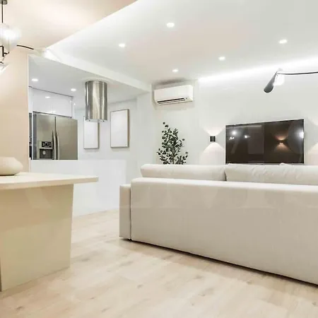 Elegant In Historic Center By Rems Apartment